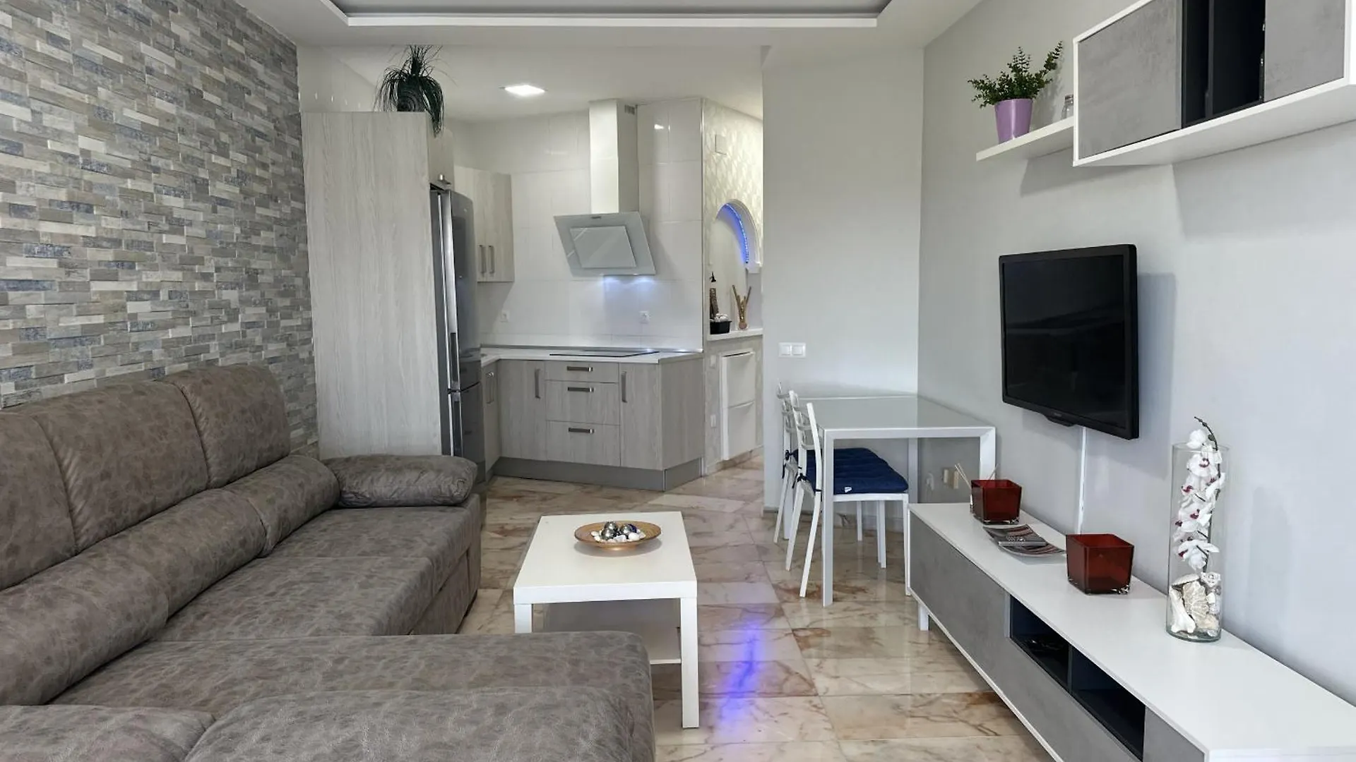 Coqueto Loft En La Colina Daire Torremolinos