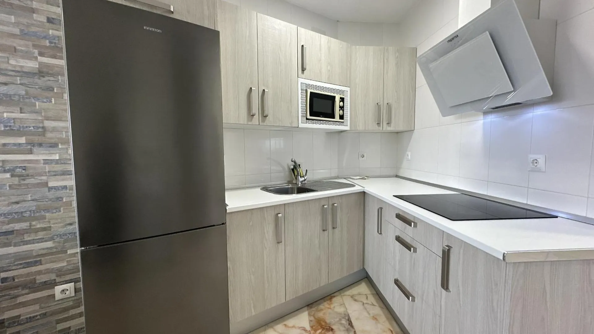 Coqueto Loft En La Colina Daire Torremolinos